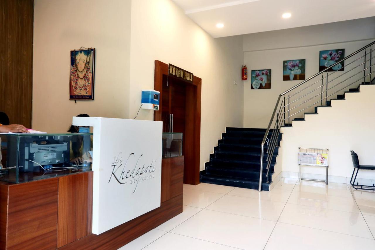 Dewās Hotel Shri Khedapati International מראה חיצוני תמונה