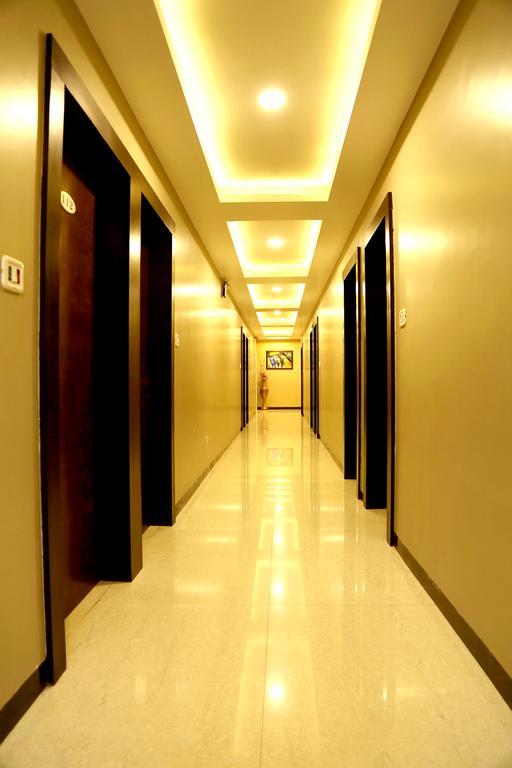 Dewās Hotel Shri Khedapati International מראה חיצוני תמונה