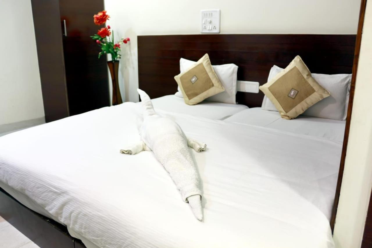 Dewās Hotel Shri Khedapati International מראה חיצוני תמונה